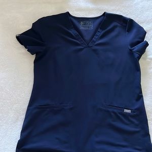 EUC Casma three pocket scrub top - navy blue